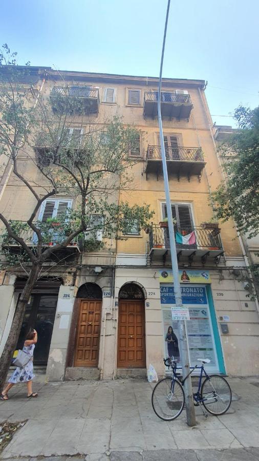 Casa Beatrice Affittacamere - Dante パレルモ エクステリア 写真